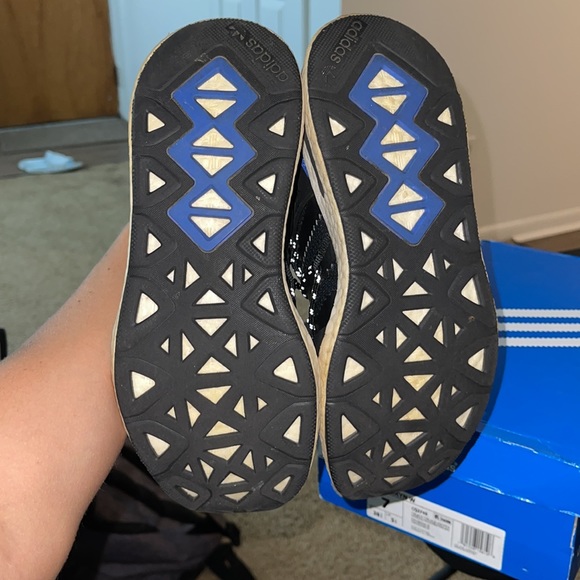 AKRYN W - Picture 3 of 4